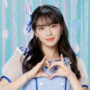 https://www.instagram.com/cherprang.bnk48official https://www.instagram.com/cherprang.bnk48official