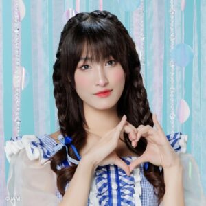 https://www.instagram.com/peak.bnk48official