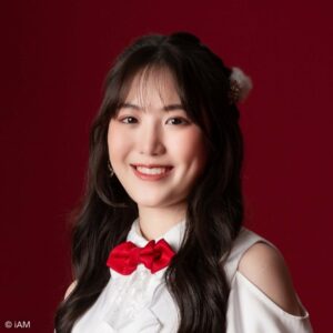 https://www.instagram.com/pim.bnk48official