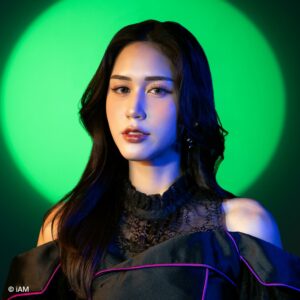 Eve 17th profile