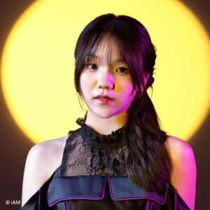 Monet 17th profile