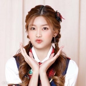 https://www.instagram.com/nene.bnk48official