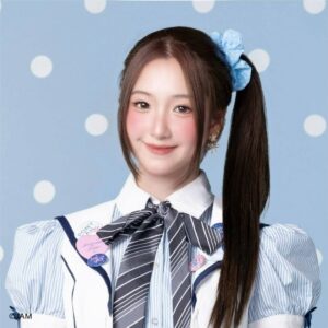 Galeya C Ponytail